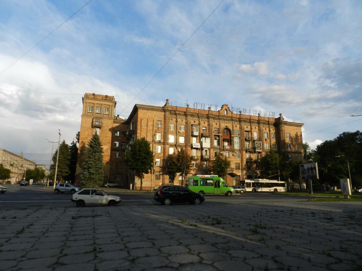 3-Room Luxury Apartment 100M2 On Sobornyi Avenue 193, By Grandhome Zaporizhia Exterior photo